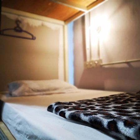 Get Inn Backpackers Kota Kinabalu Exterior photo
