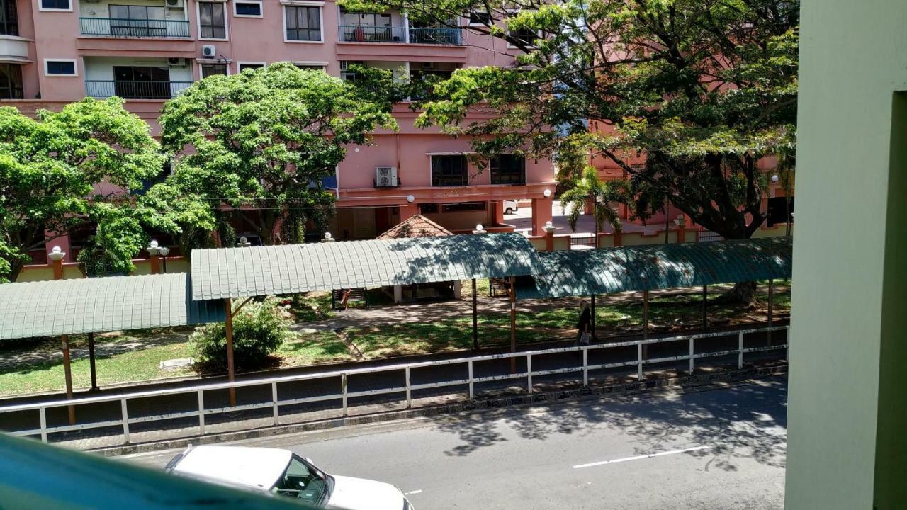 Get Inn Backpackers Kota Kinabalu Exterior photo